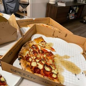 Meet your Posher, Paxton